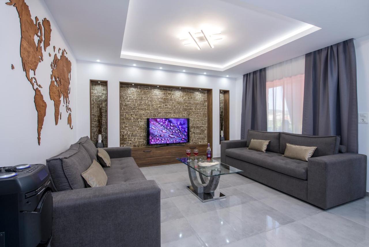 Twin'S Home Luxury Suites Alikianos Dış mekan fotoğraf