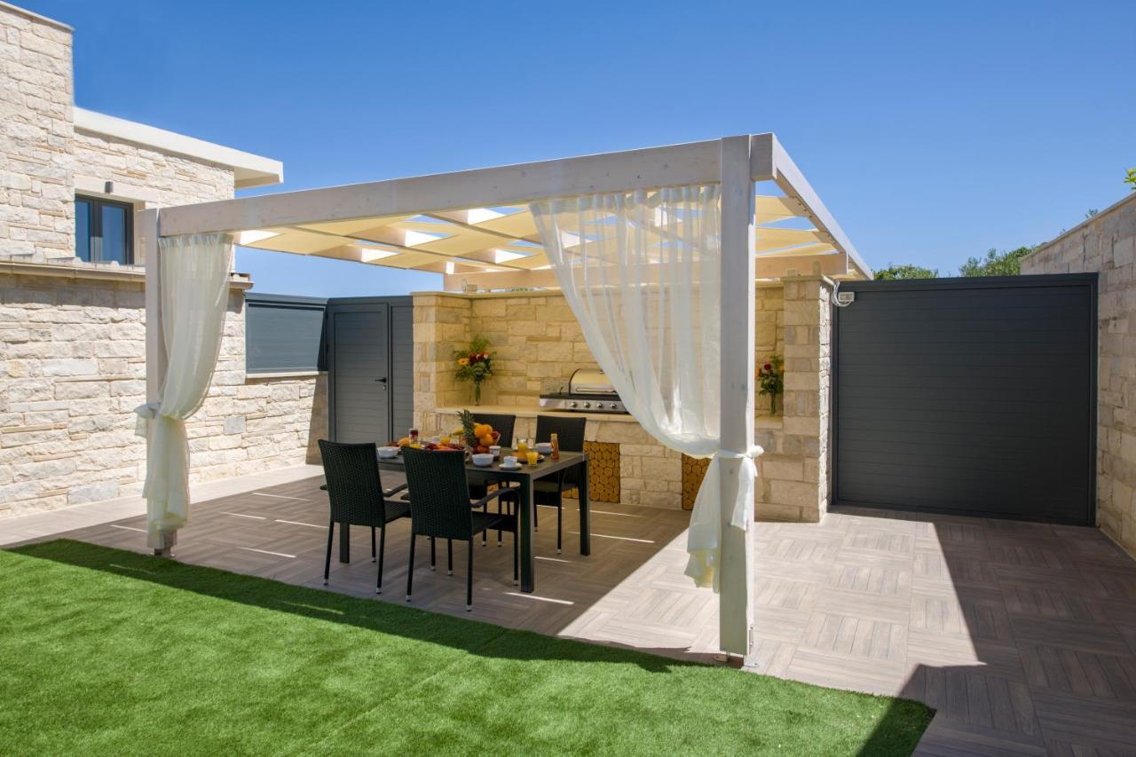 Twin'S Home Luxury Suites Alikianos Dış mekan fotoğraf