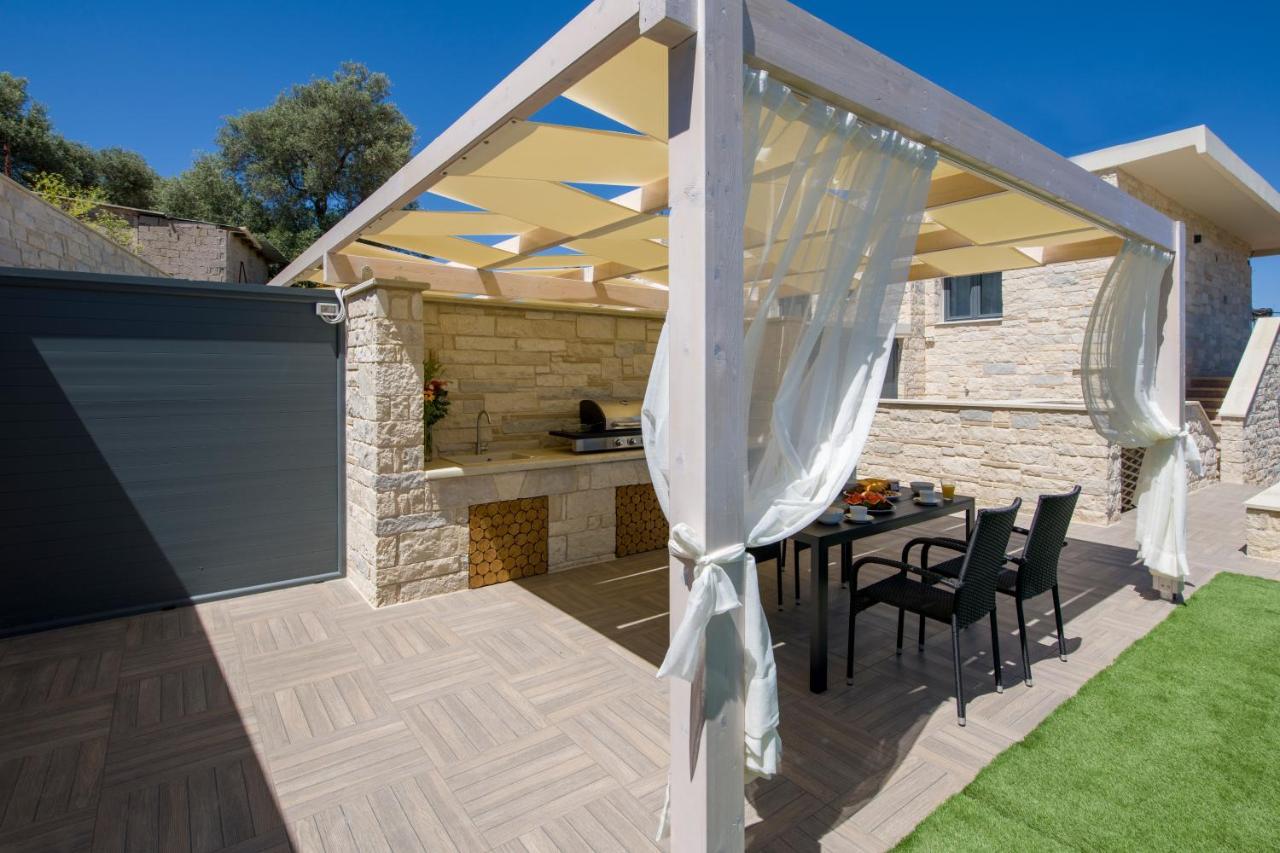 Twin'S Home Luxury Suites Alikianos Dış mekan fotoğraf